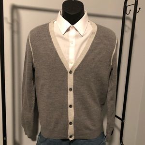 Gap Cardigan. 100% extra fine Merino wool.